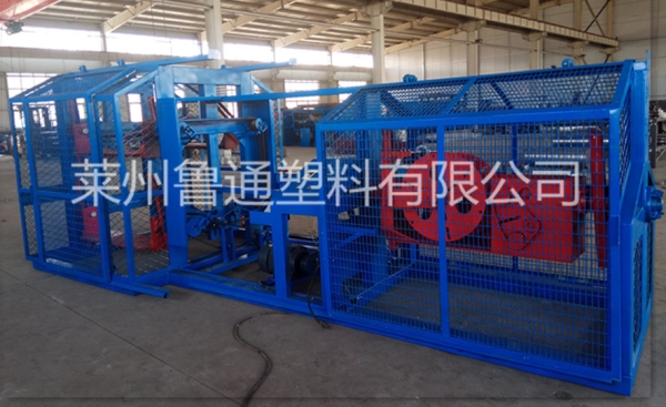 供應(yīng)制繩機(jī)，打繩機(jī)，制股機(jī)，捻繩機(jī)